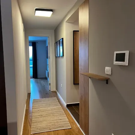 Winter Fairytale, In-ski Out U Snjeznoj Dolini! Apartament