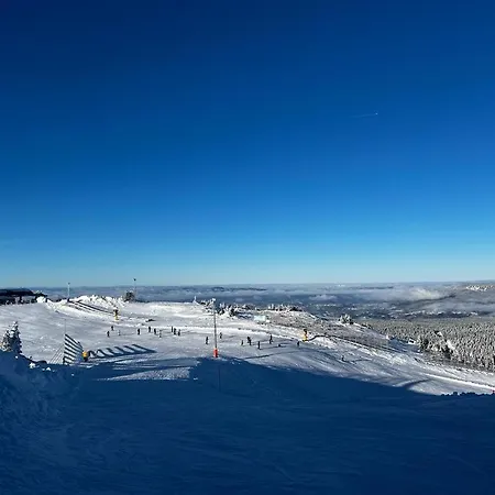 Апартаменты Winter Fairytale, In-ski Out Posebna Ponuda! Яхорина